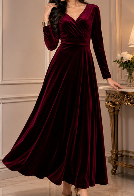 Elchic High Waist Sweet Heart Neck Velvet Dress